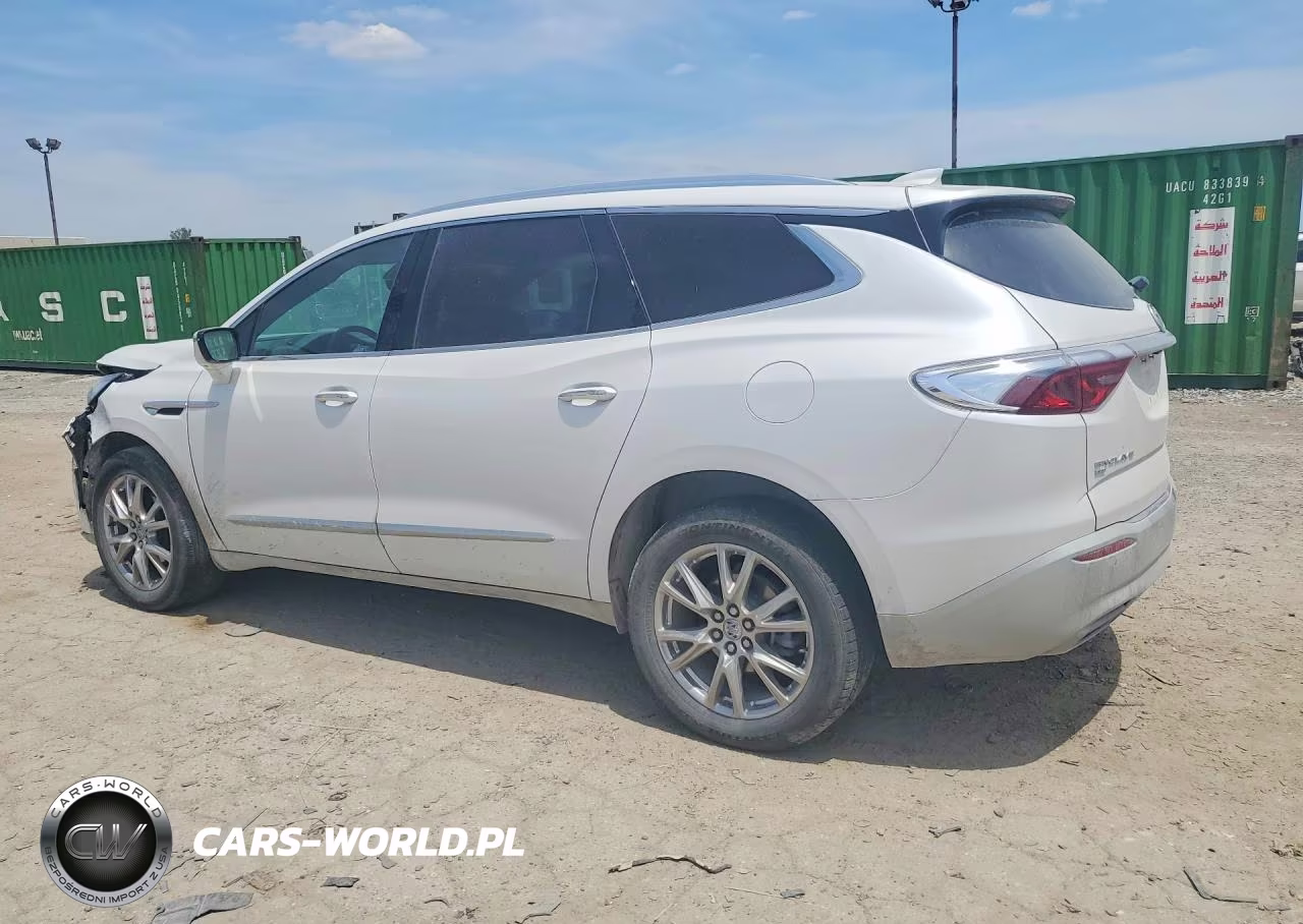 2024 Buick Enclave Essence VIN:5GAEVAKW0RJ111168 - 2