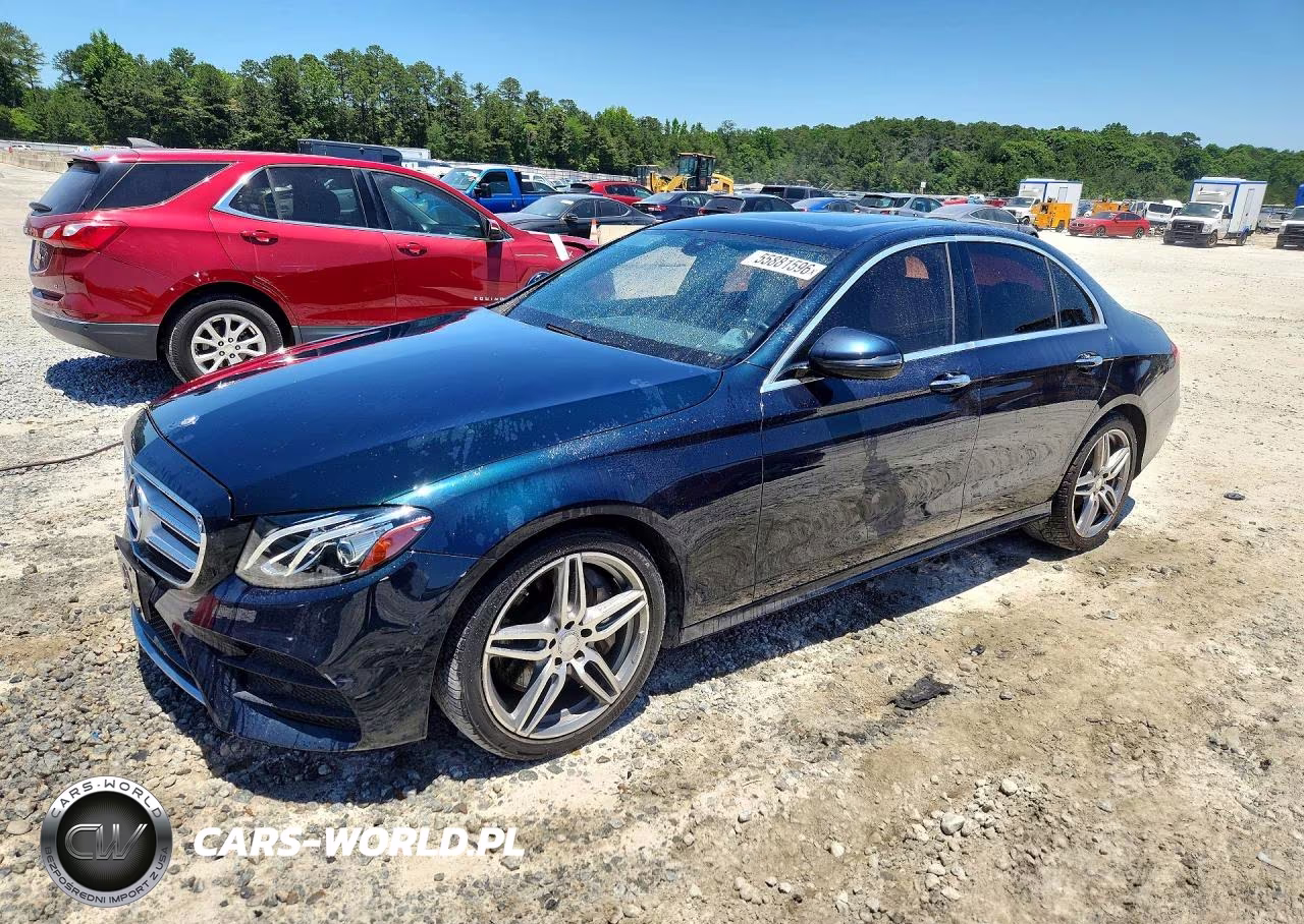 2017 Mercedes-Benz E 300 – zdjęcie 1 z 12