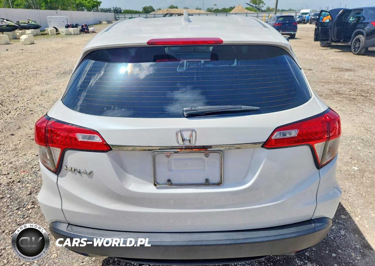 2021 Honda Hr-V Lx VIN:3CZRU5H38MM727441 - 6