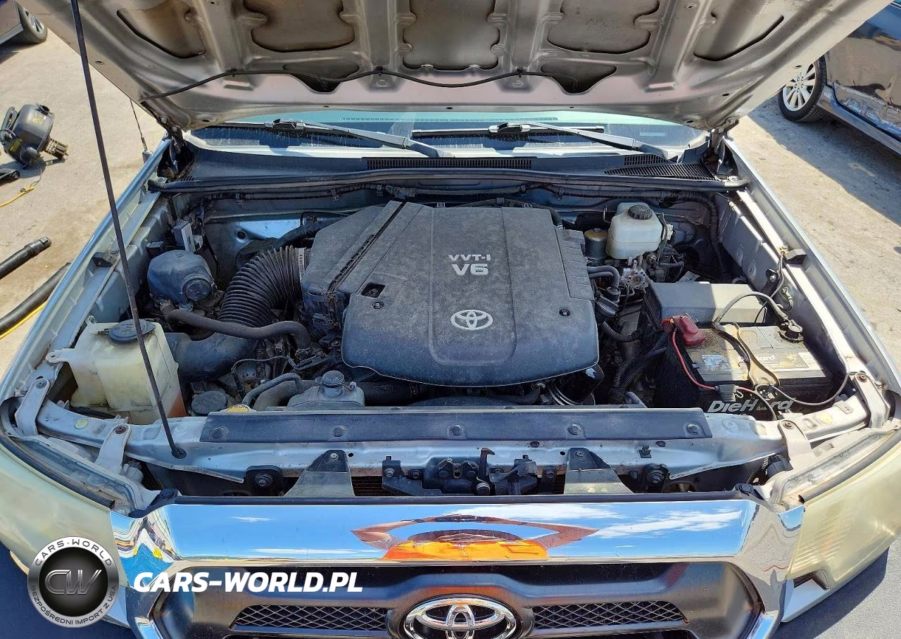 2013 Toyota Tacoma Double Cab VIN:3TMLU4EN4DM109562 - 11