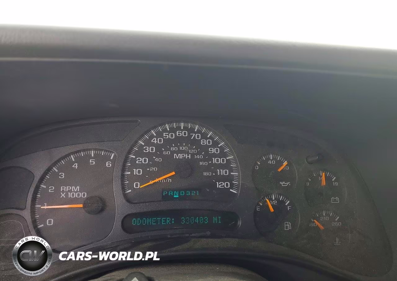 2003 Chevrolet Silverado C1500 VIN:2GCEC19V731202392 - 9
