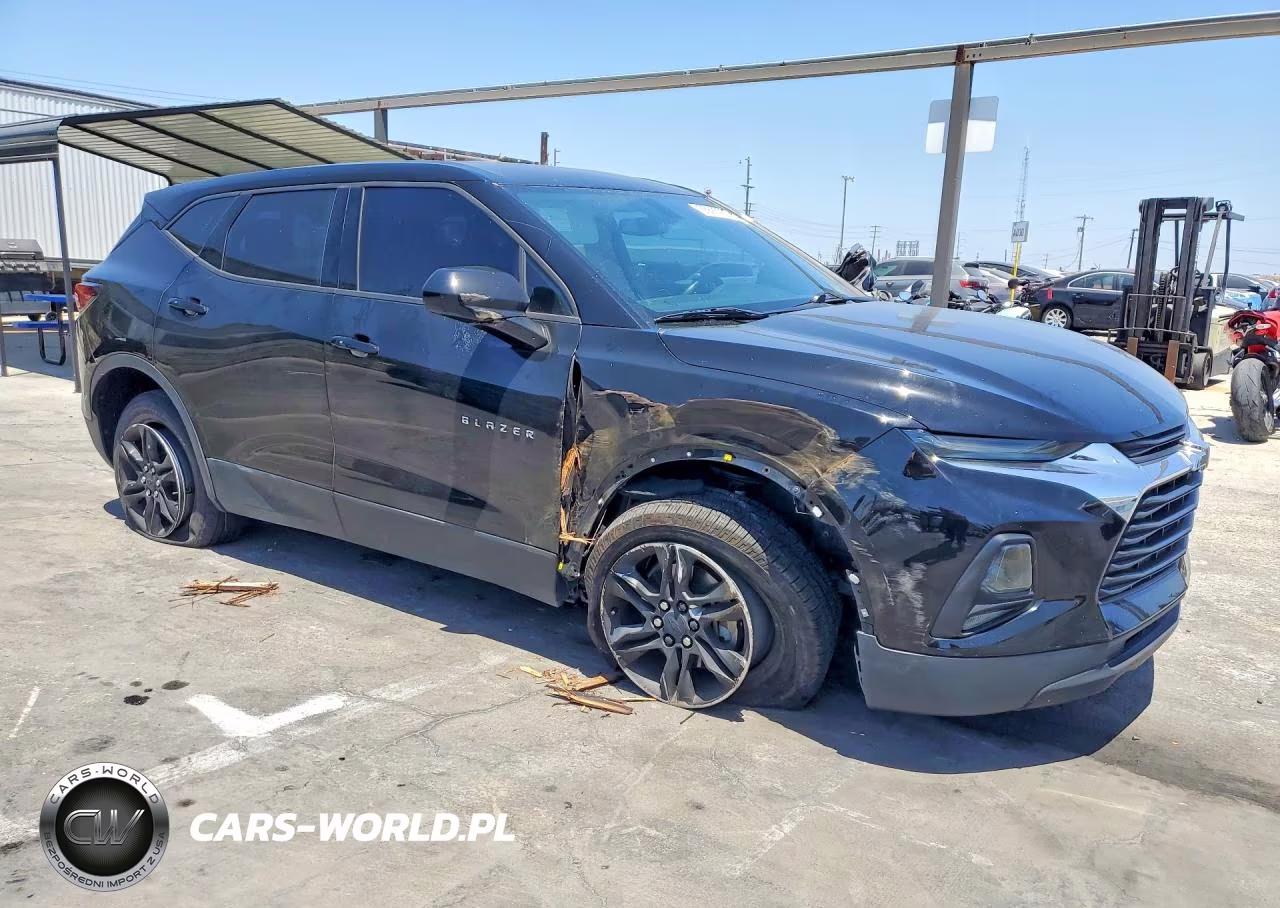 2019 Chevrolet Blazer 1Lt VIN:3GNKBBRA8KS665015 - 4