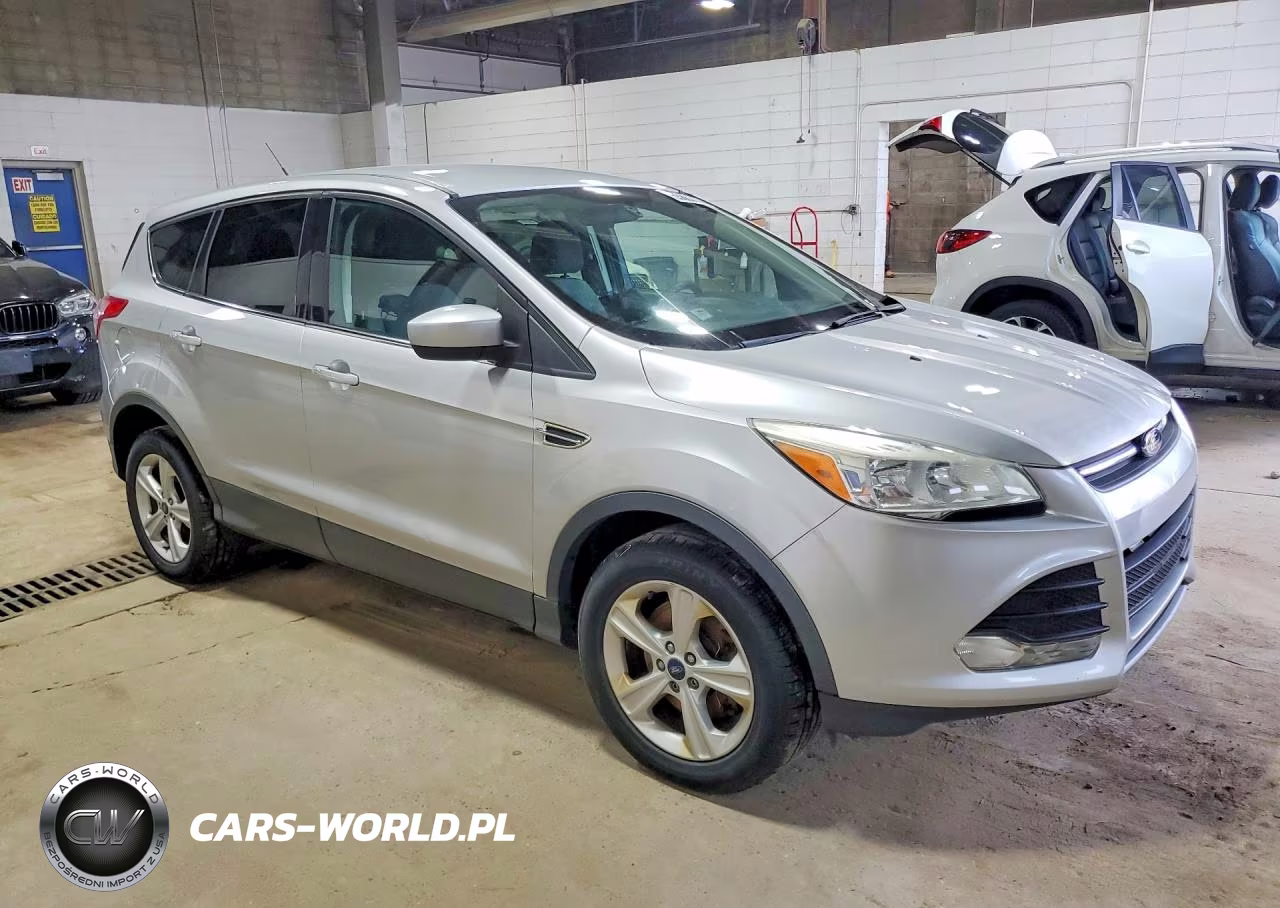 2016 Ford Escape Se VIN:1FMCU9GX4GUC89665 - 4