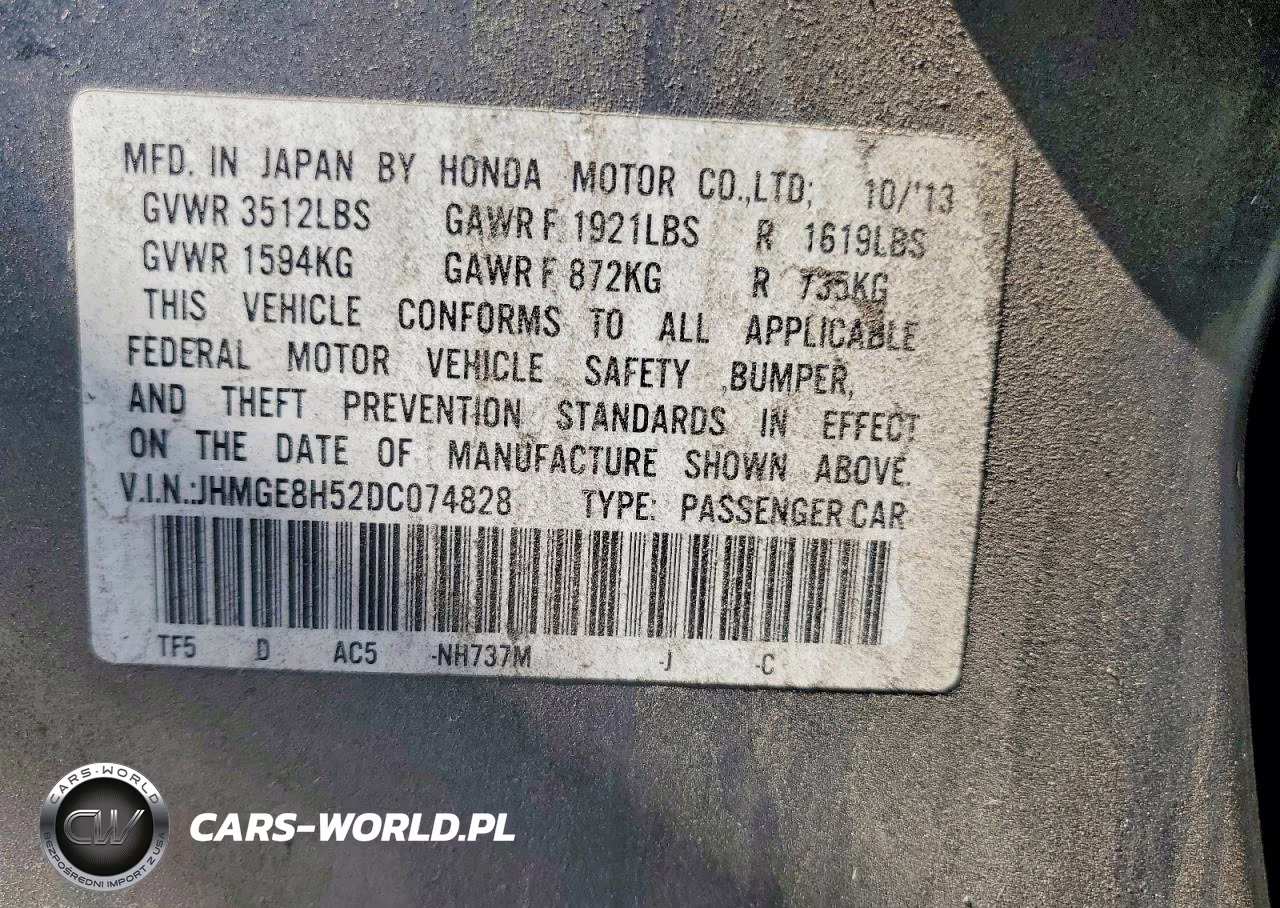 2013 Honda Fit Sport VIN:JHMGE8H52DC074828 - 12