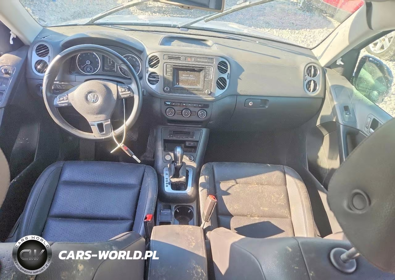 2016 Volkswagen Tiguan S VIN:WVGBV7AX1GW024941 - 8