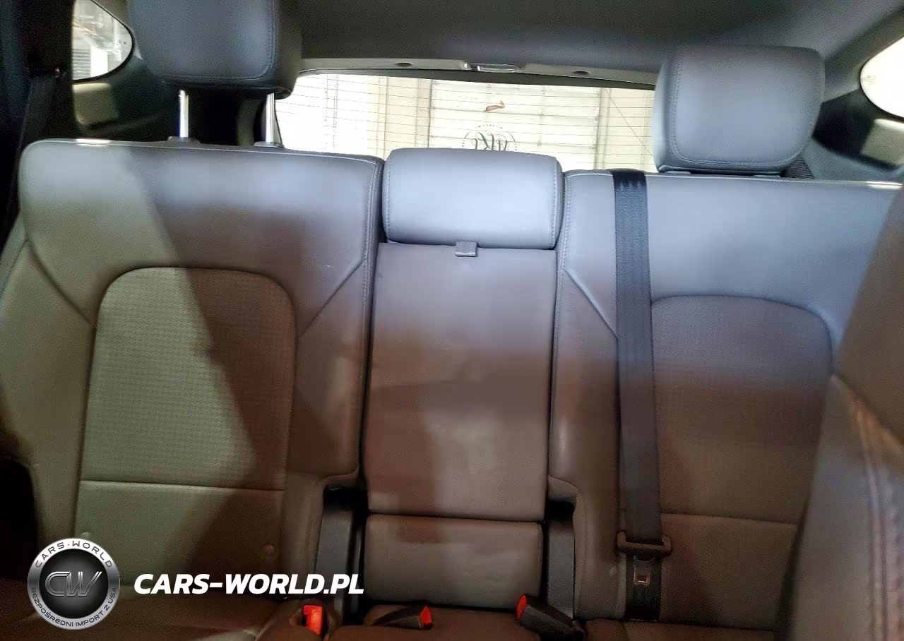 2014 Hyundai Santa Fe Sport 2.4L VIN:5XYZUDLB7EG229874 - 10