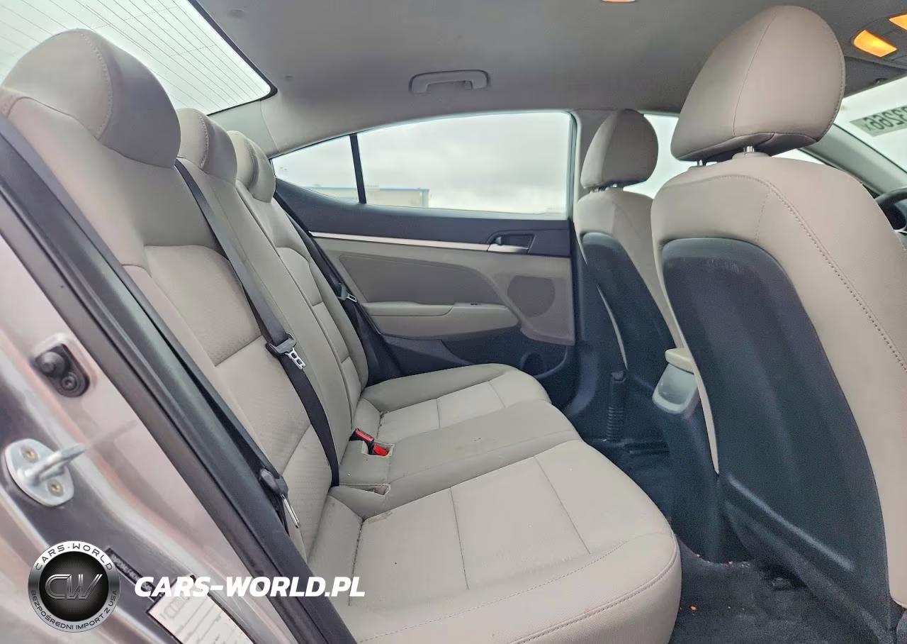 2019 Hyundai Elantra Sel VIN:5NPD84LF4KH480549 - 10
