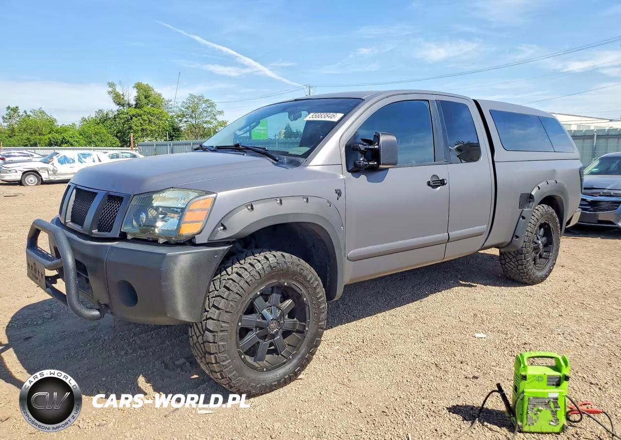 2005 Nissan Titan Xe