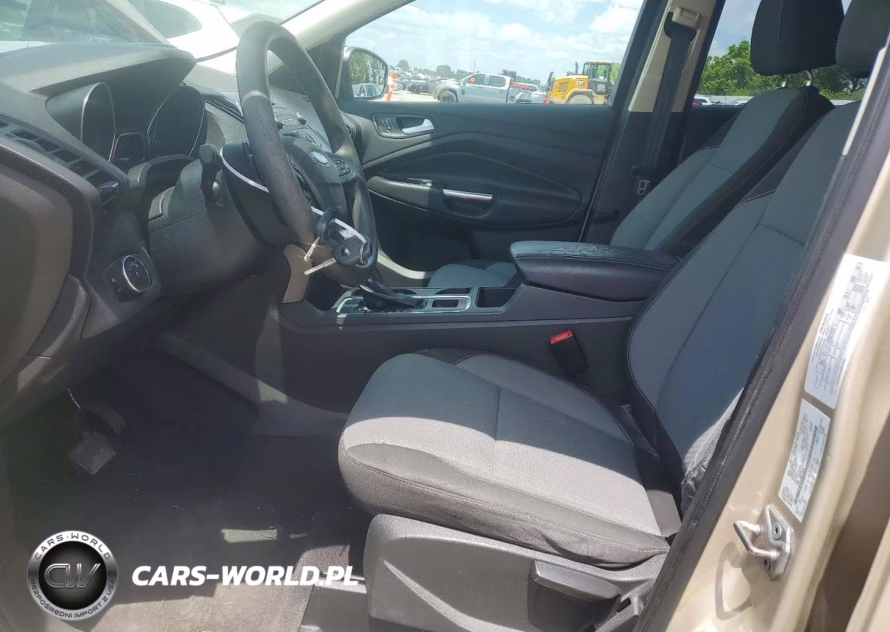 2017 Ford Escape Se VIN:1FMCU0GD6HUE18945 - 7