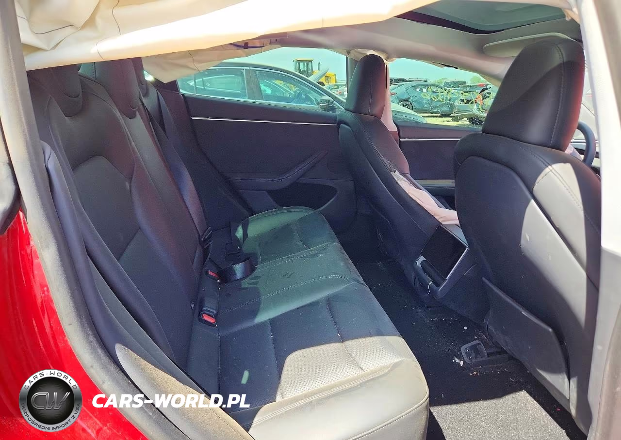 2025 Tesla Model 3 VIN:5YJ3E1EB3SF938187 - 10