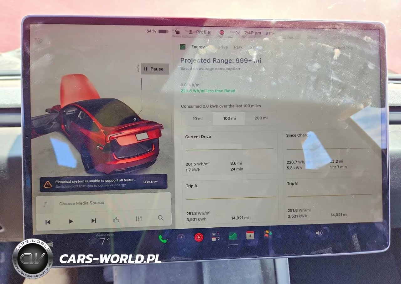 2025 Tesla Model 3 VIN:5YJ3E1EB3SF938187 - 9