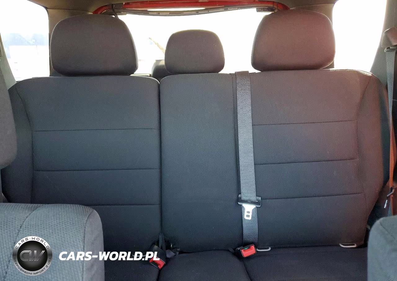 2010 Ford Escape Xlt VIN:1FMCU9DG0AKA31814 - 10