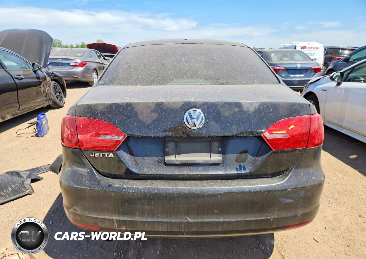2012 Volkswagen Jetta Base VIN:3VW2K7AJ8CM352017 - 6