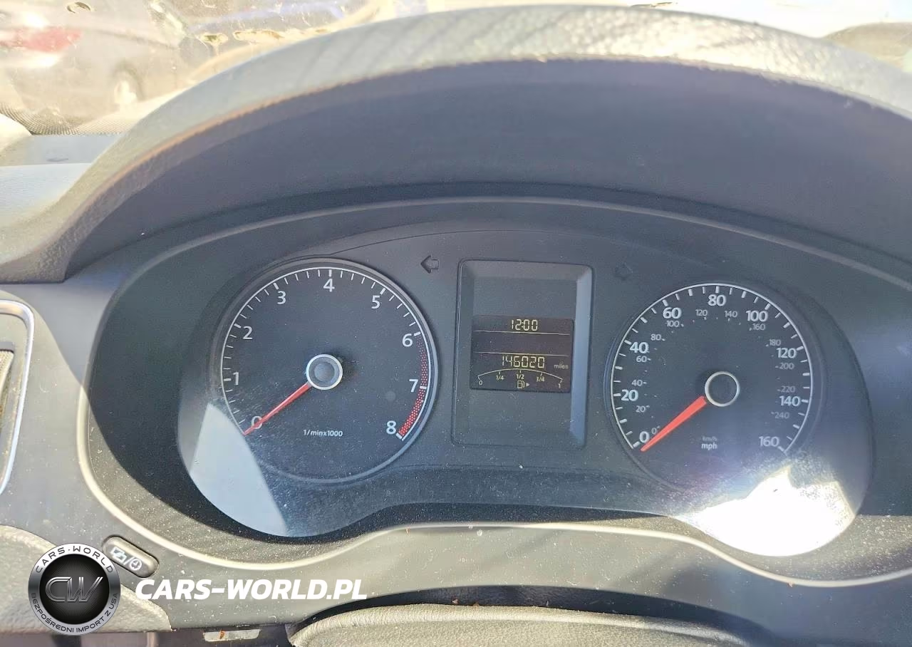 2012 Volkswagen Jetta Base VIN:3VW2K7AJ8CM352017 - 9