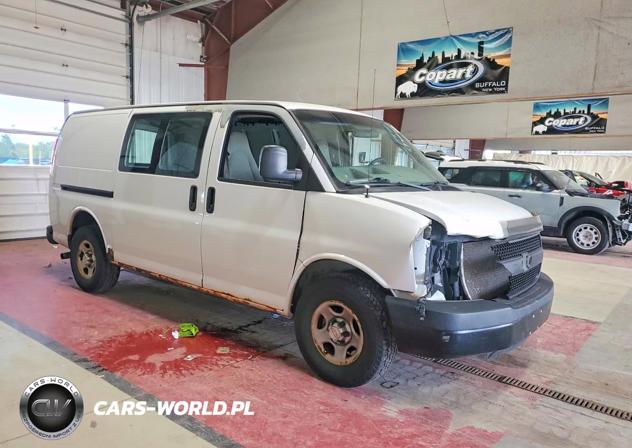 2008 Chevrolet Express G1500 VIN:1GCFH154381213146 - 4