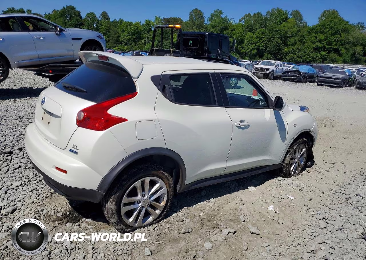 2012 Nissan Juke S VIN:JN8AF5MR9CT102221 - 3