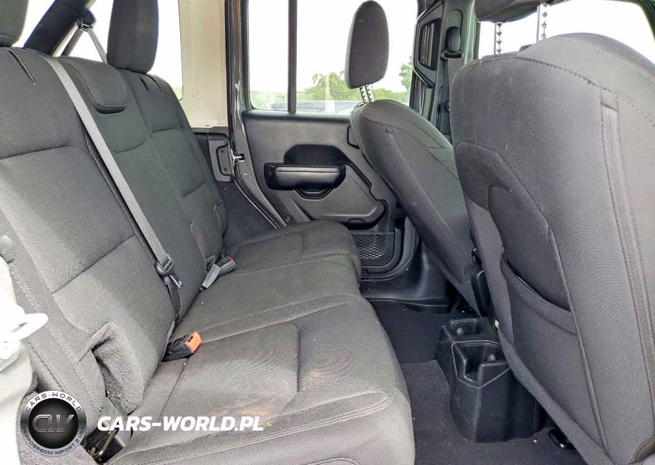 2021 Jeep Wrangler Unlimited Sport VIN:1C4HJXDNXMW731150 - 11