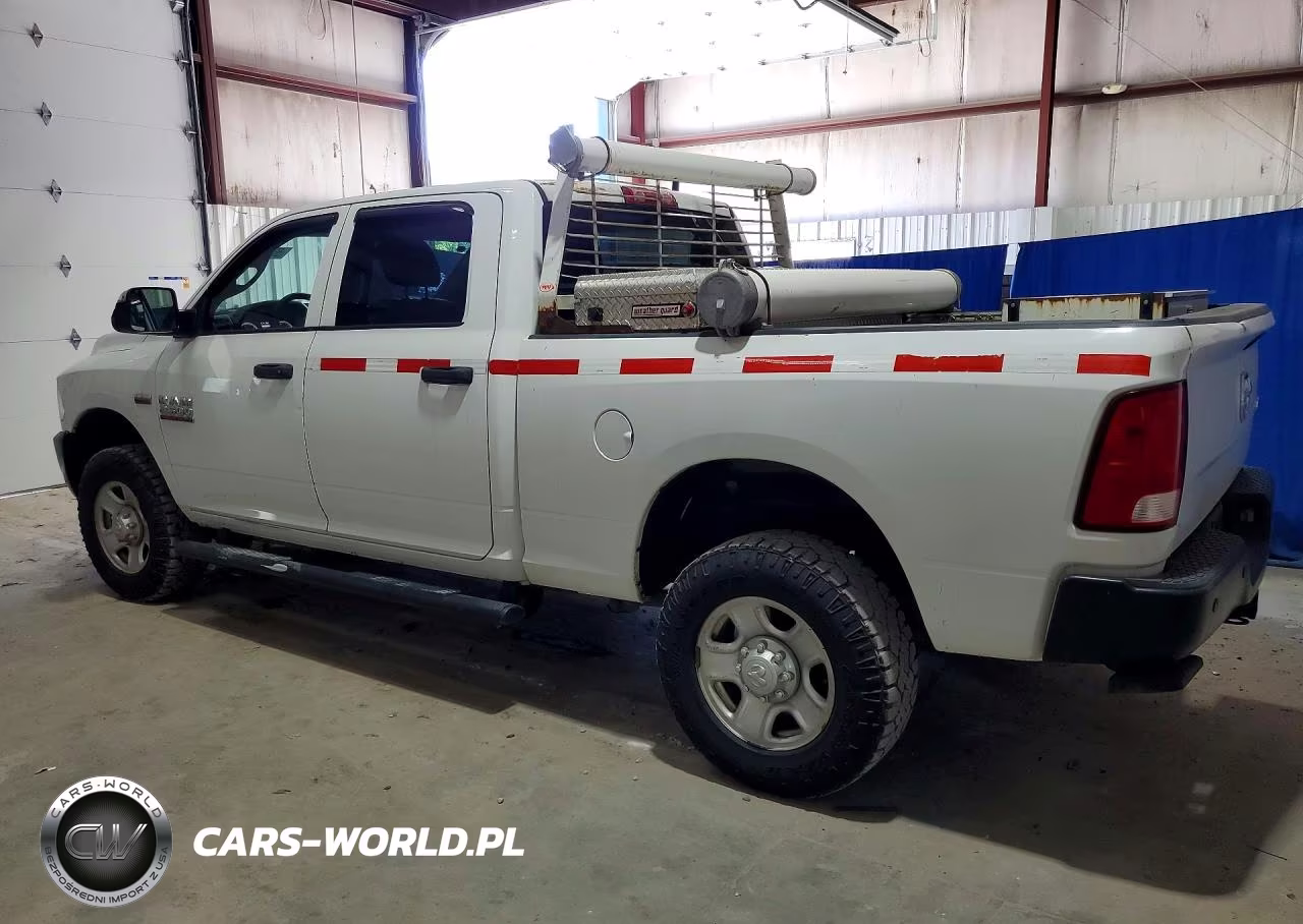 2018 Ram 2500 St VIN:3C6UR5CJ8JG276276 - 2