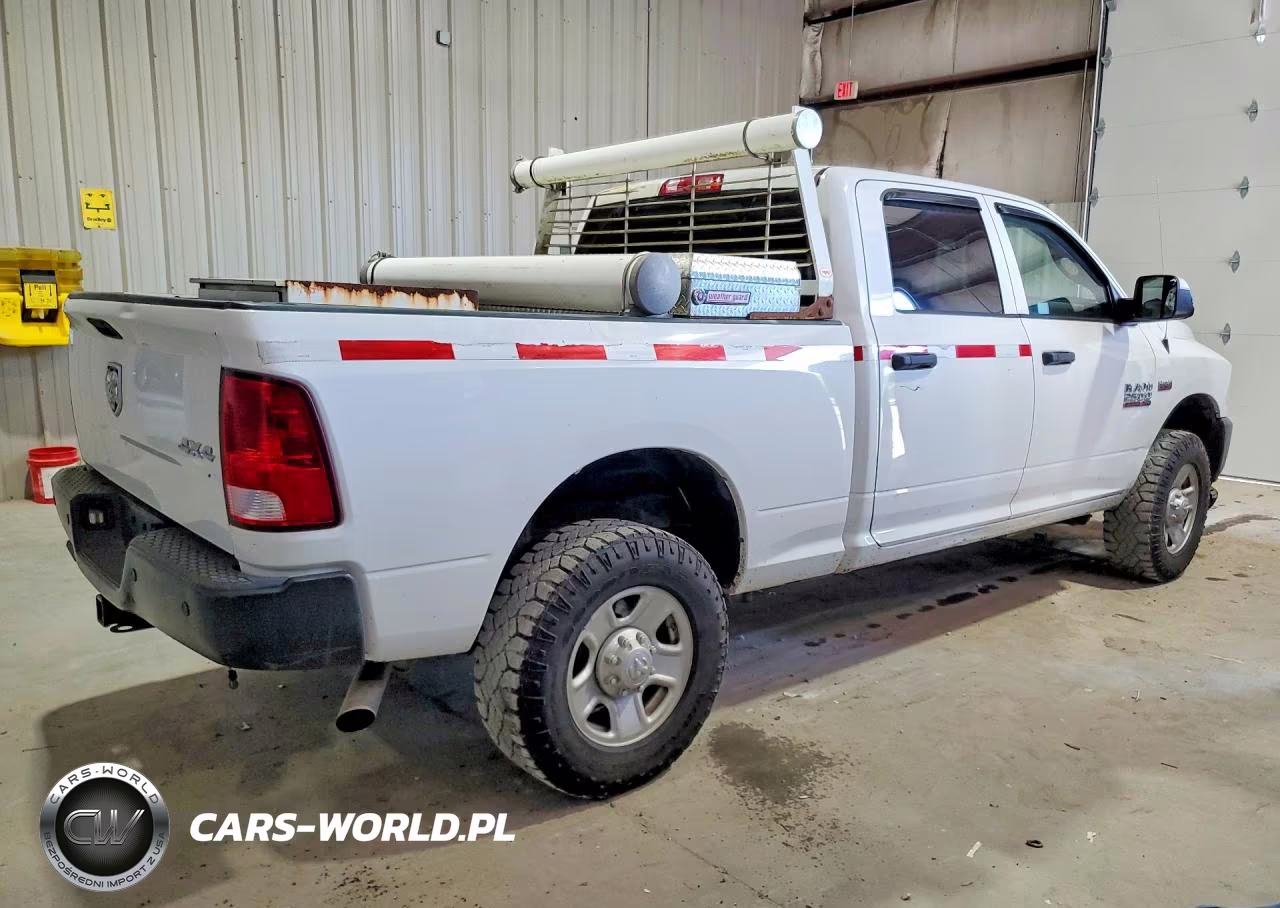 2018 Ram 2500 St VIN:3C6UR5CJ8JG276276 - 3