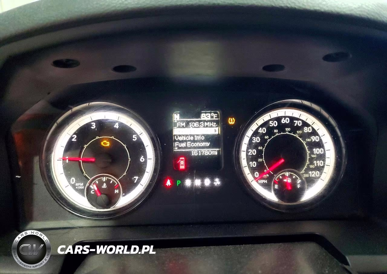 2018 Ram 2500 St VIN:3C6UR5CJ8JG276276 - 9