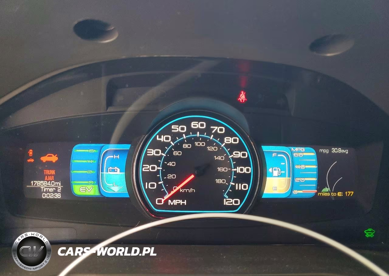 2011 Ford Fusion Hybrid VIN:3FADP0L34BR117057 - 9