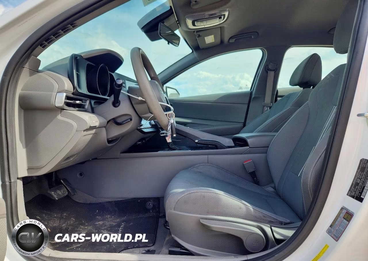 2021 Hyundai Elantra Sel VIN:5NPLM4AG8MH034782 - 7