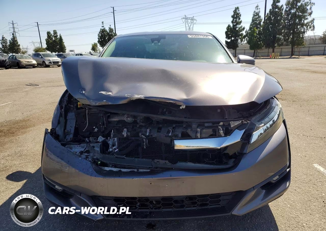 2018 Honda Clarity VIN:JHMZC5F17JC000197 - 5