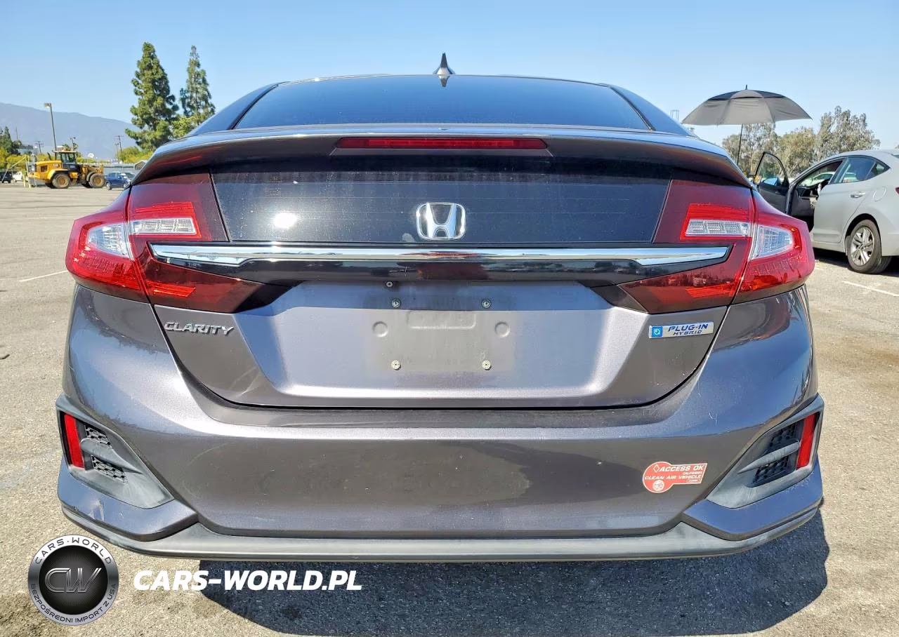 2018 Honda Clarity VIN:JHMZC5F17JC000197 - 6