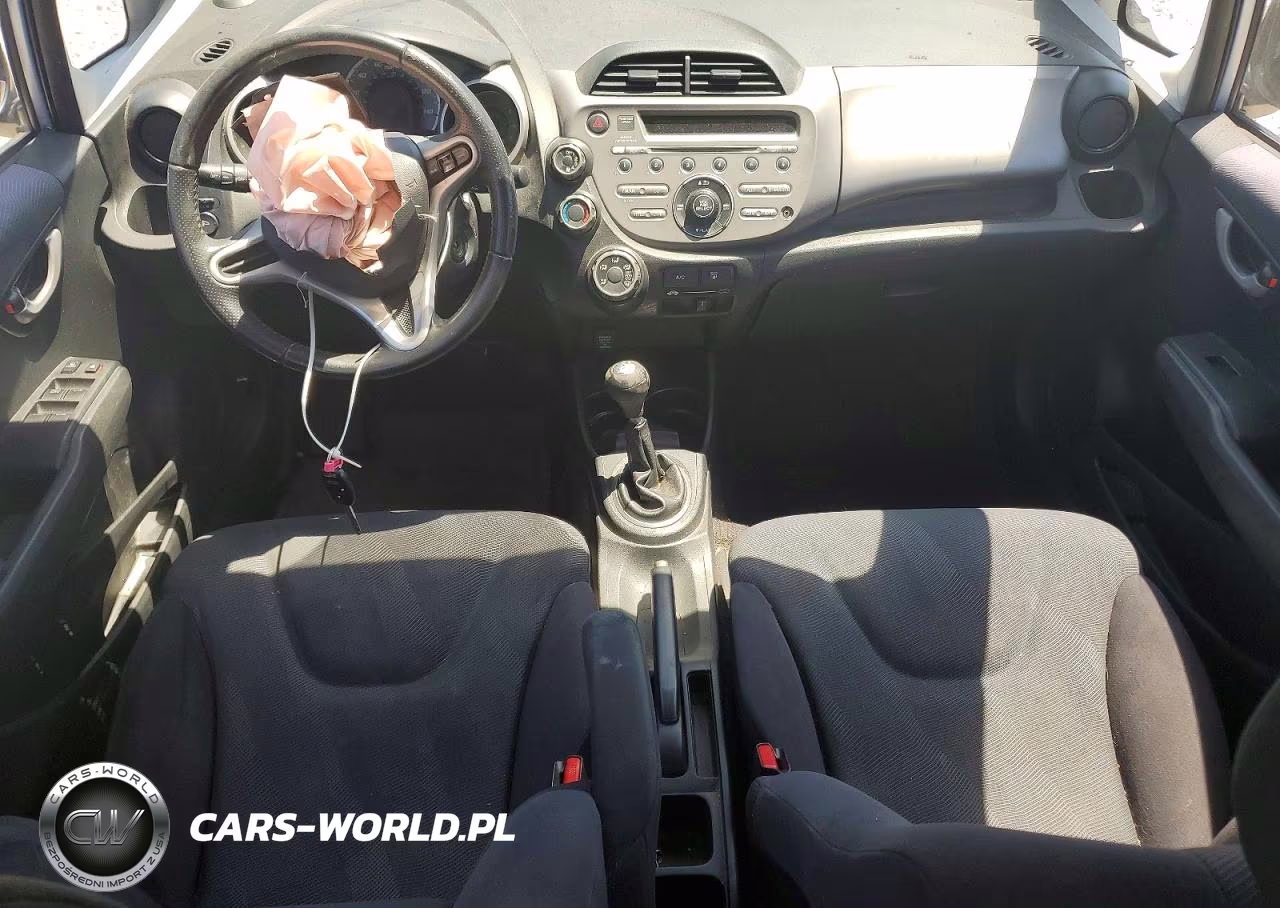 2010 Honda Fit Sport VIN:JHMGE8G47AC037486 - 8