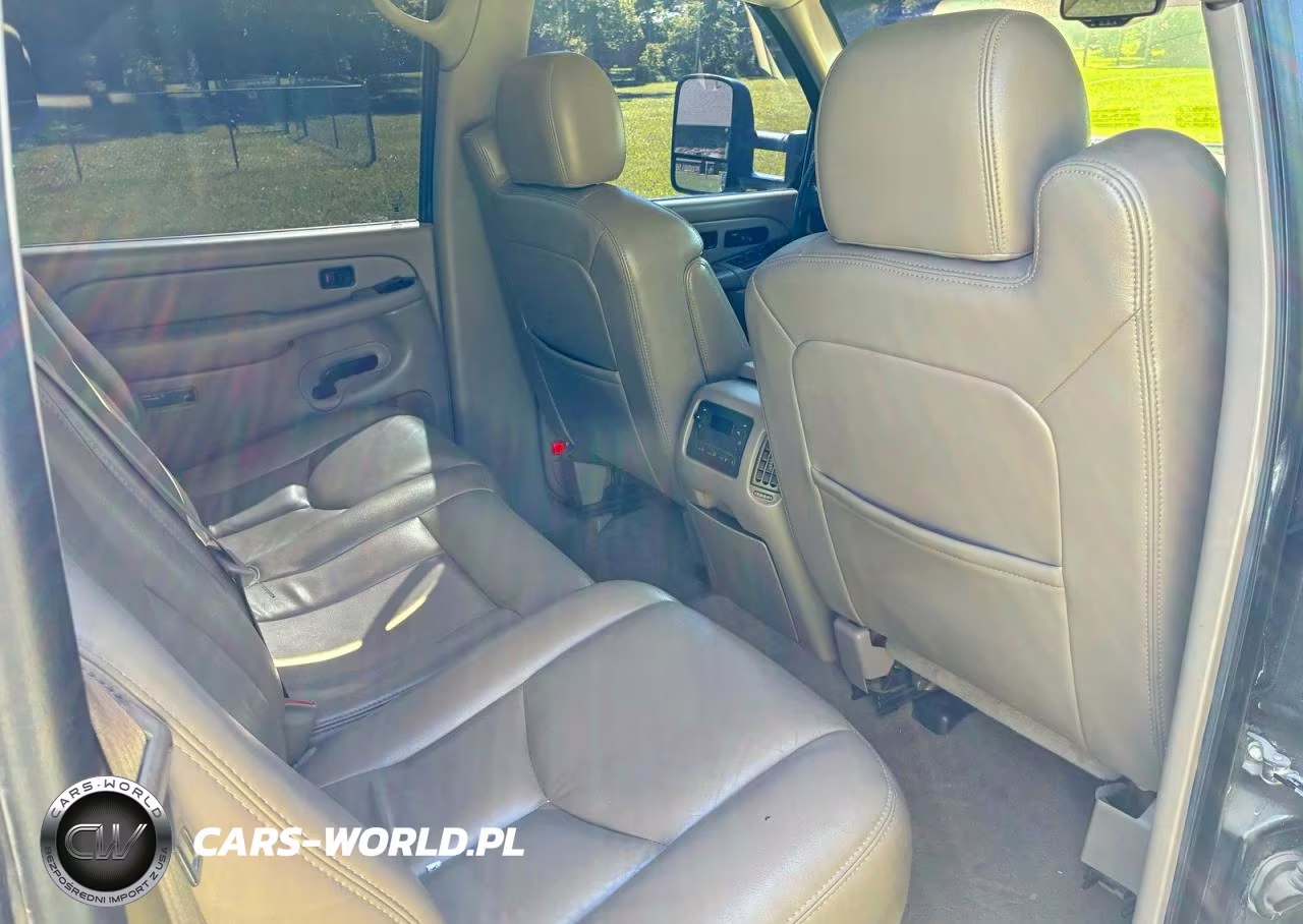 2007 Chevrolet Silverado K3500 VIN:1GCJK33DX7F131930 - 6