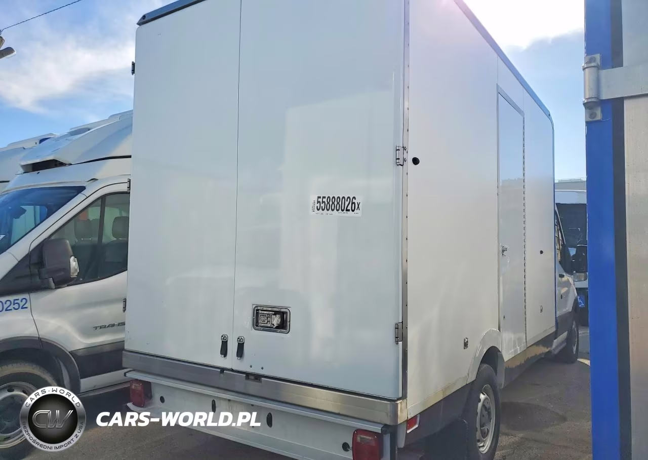 2019 Ford Transit Delivery Truck VIN:1FDBW7ZM4KKA22754 - 3