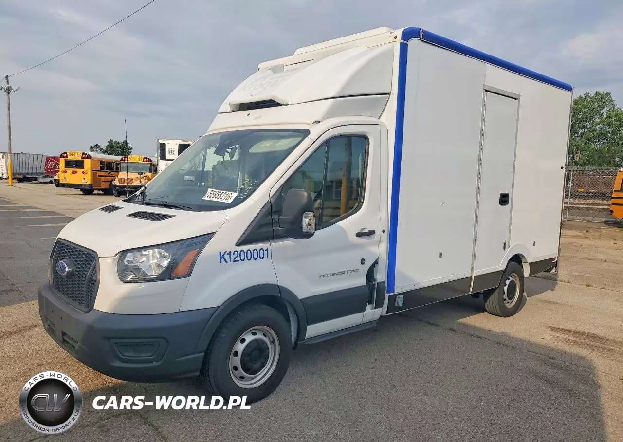 2020 Ford Transit Delivery Truck