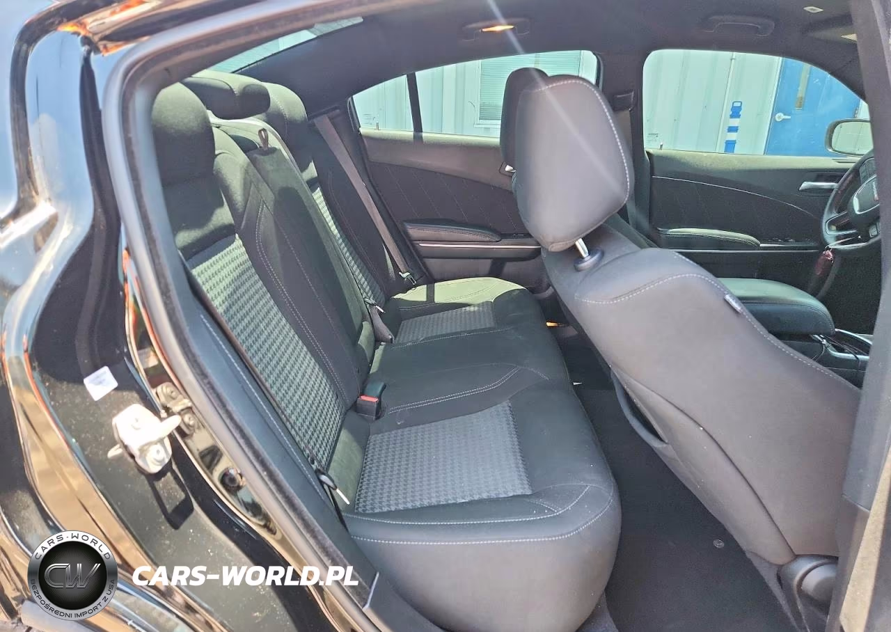 2023 Dodge Charger Sxt VIN:2C3CDXBG1PH699380 - 10