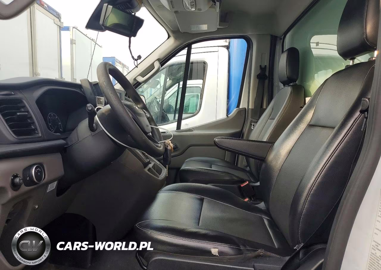 2020 Ford Transit Delivery Truck VIN:1FDBW5Z80LKA71135 - 7