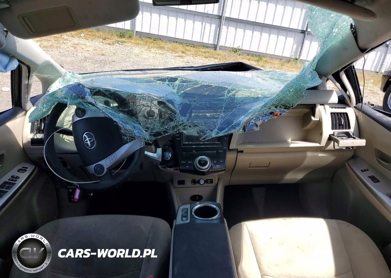 2012 Toyota Prius V Two VIN:JTDZN3EU8C3156831 - 8