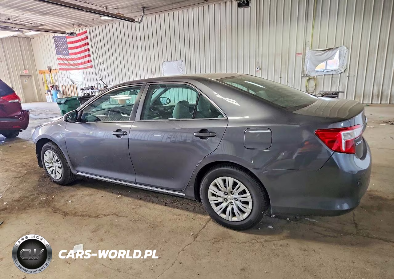 2014 Toyota Camry Le VIN:4T4BF1FK4ER352540 - 2