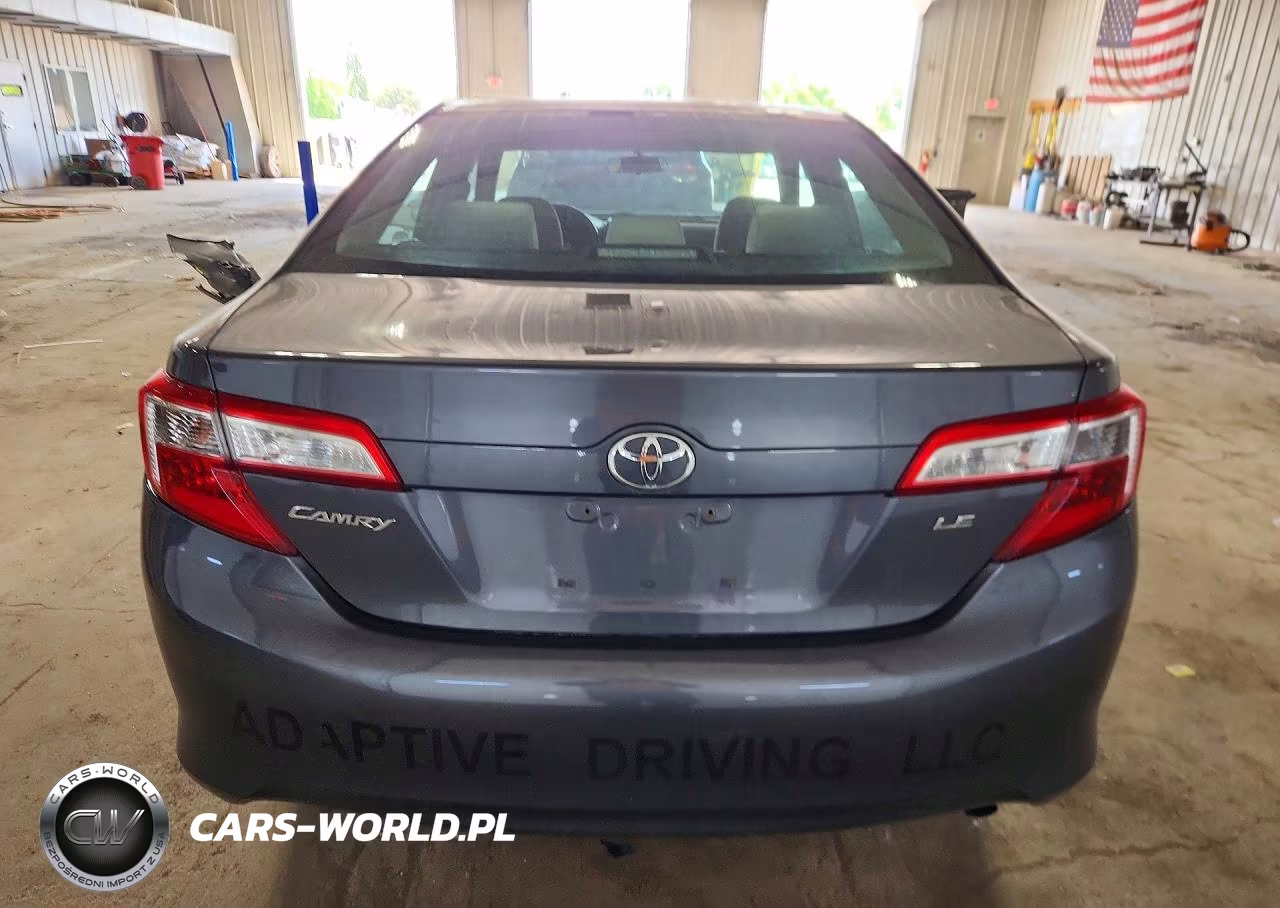 2014 Toyota Camry Le VIN:4T4BF1FK4ER352540 - 6