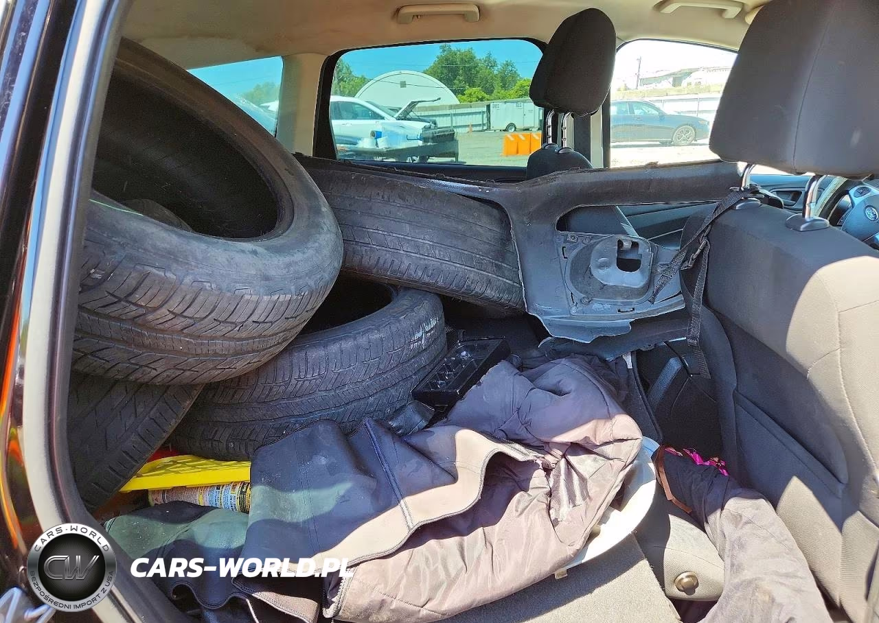 2013 Ford Escape S VIN:1FMCU0F7XDUC58378 - 11