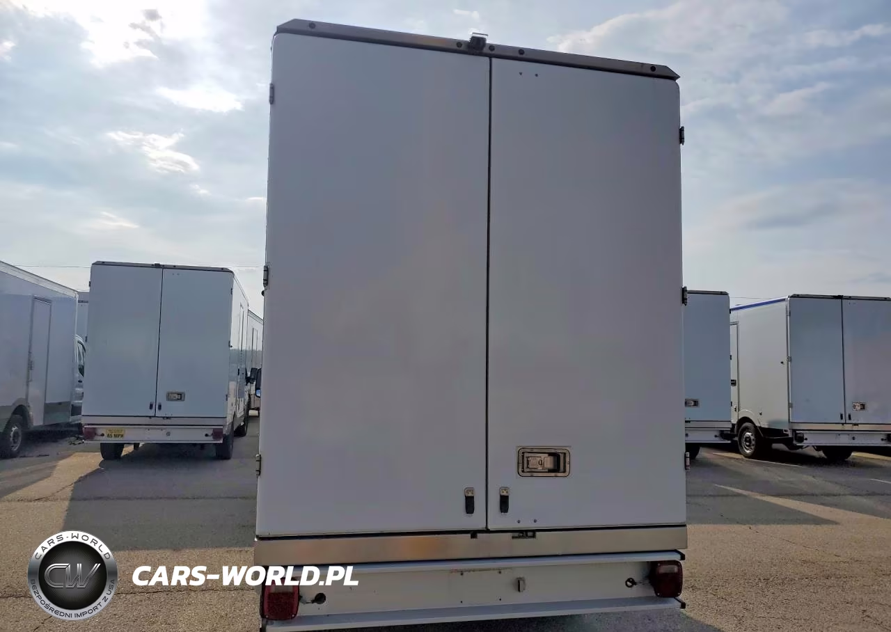 2020 Ford Transit Delivery Truck VIN:1FDBW5Z86LKA83404 - 6