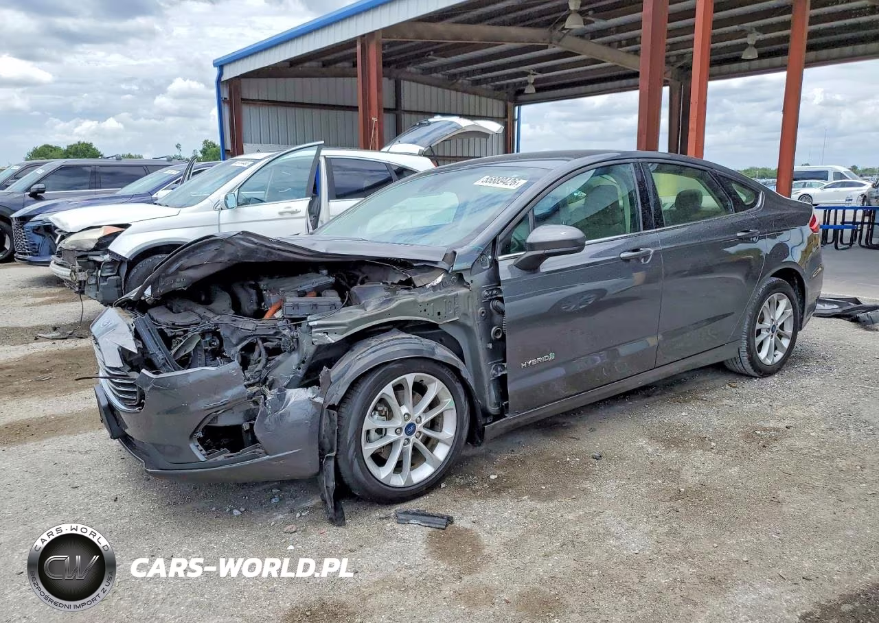 2019 Ford Fusion Se – zdjęcie 1 z 13