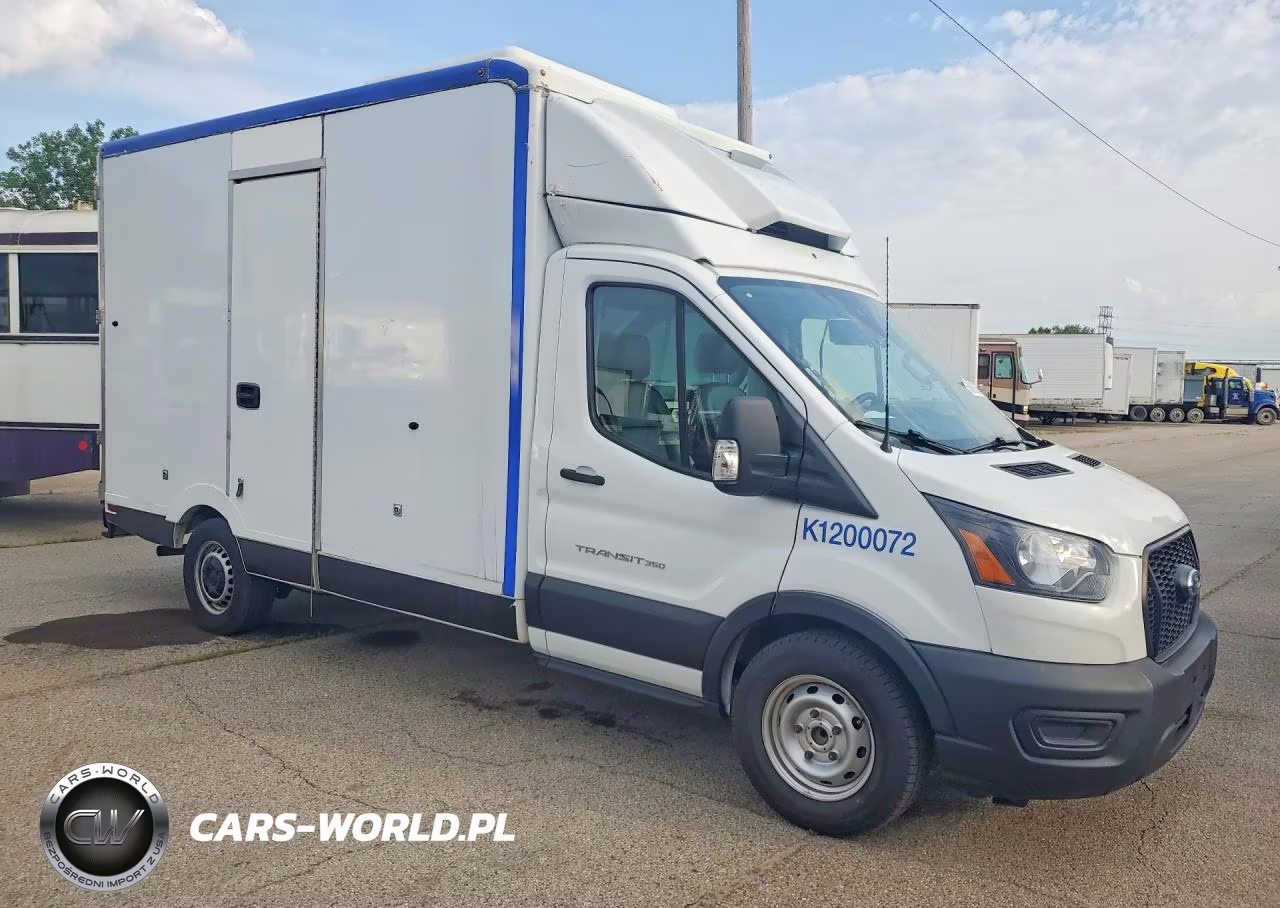 2020 Ford Transit Delivery Truck VIN:1FDBW5Z82LKA95579 - 4