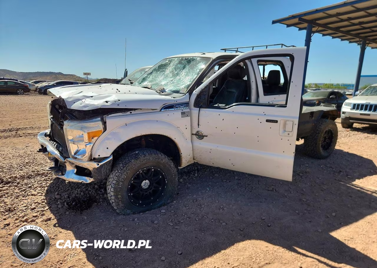 2015 Ford F250 Super Duty – zdjęcie 1 z 13