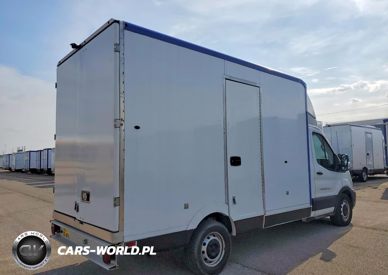 2020 Ford Transit Delivery Truck VIN:1FDBW5Z82LKA95582 - 3