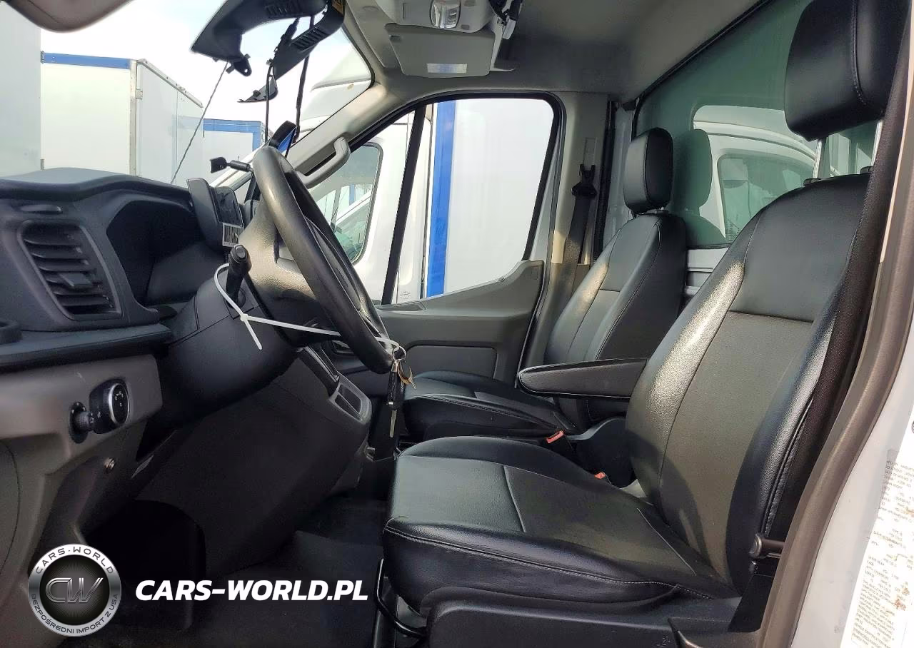 2020 Ford Transit Delivery Truck VIN:1FDBW5Z82LKA95582 - 7