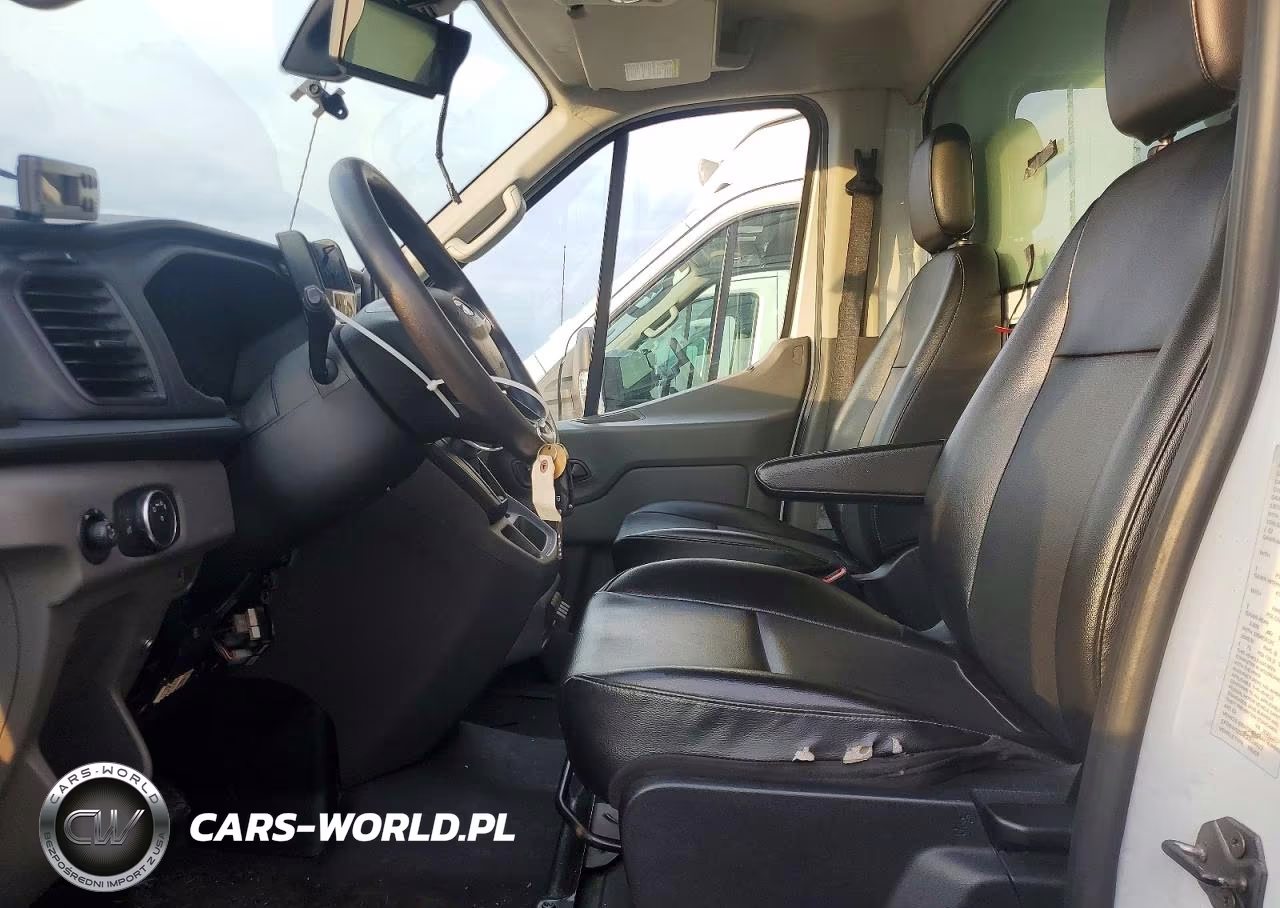 2020 Ford Transit Delivery Truck VIN:1FDBW5Z84LKB24922 - 7