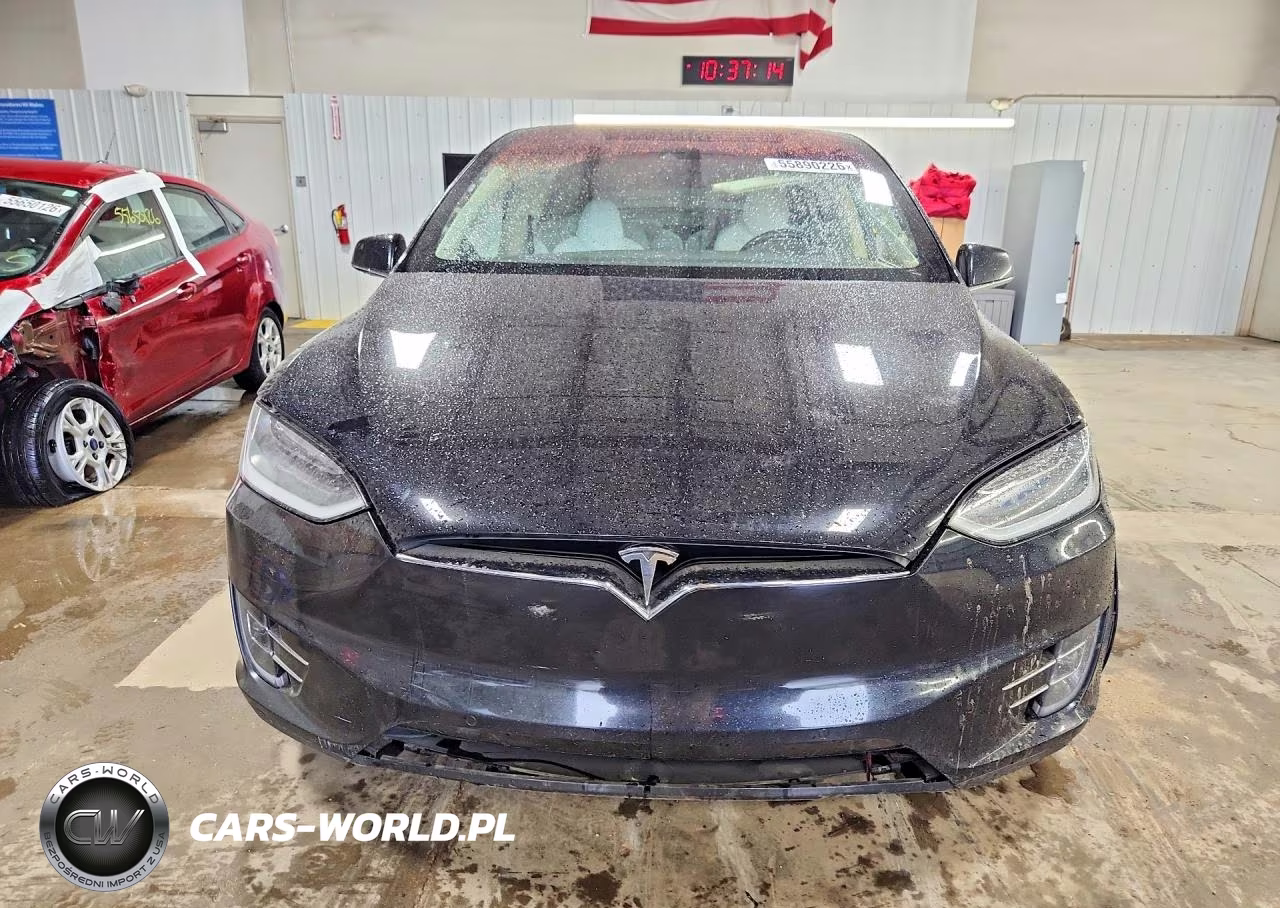 2016 Tesla Model X VIN:5YJXCBE4XGF000435 - 5