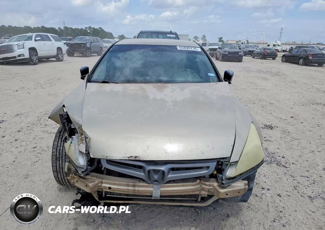 2004 Honda Accord Dx VIN:1HGCM56154A070612 - 5