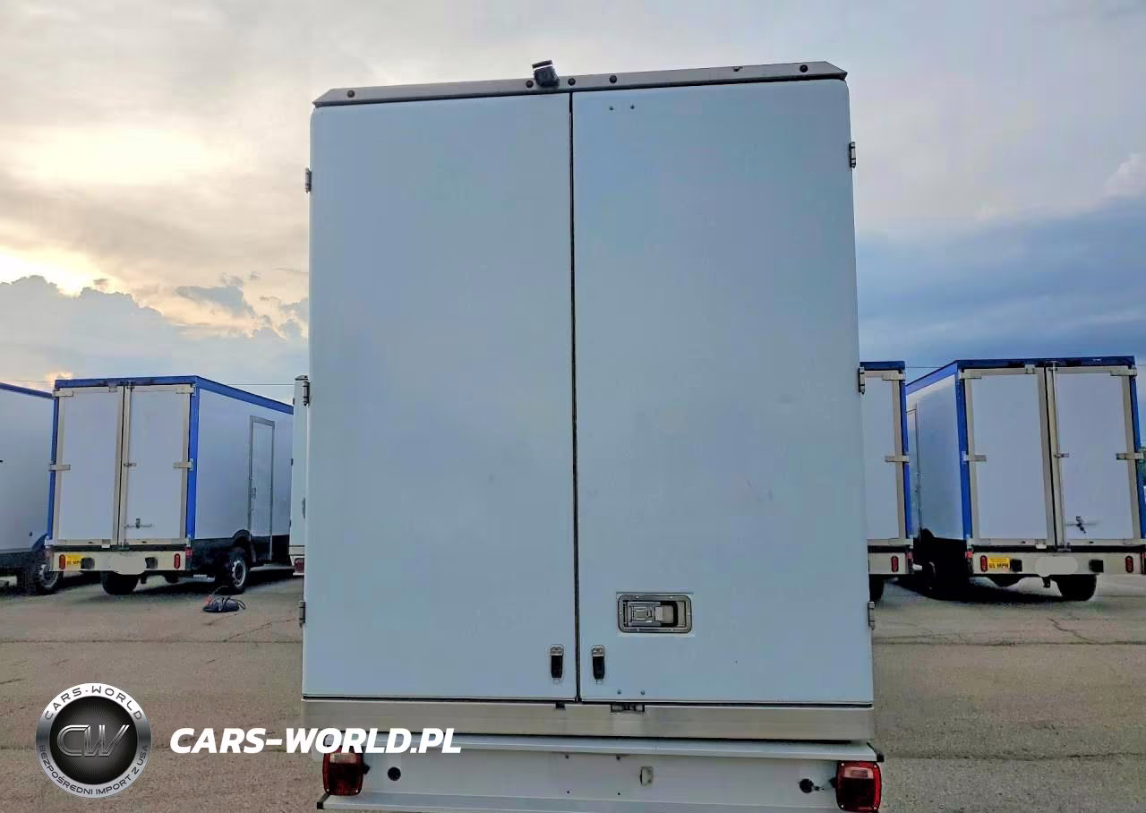 2020 Ford Transit Delivery Truck VIN:1FDBW5Z87LKB36790 - 6