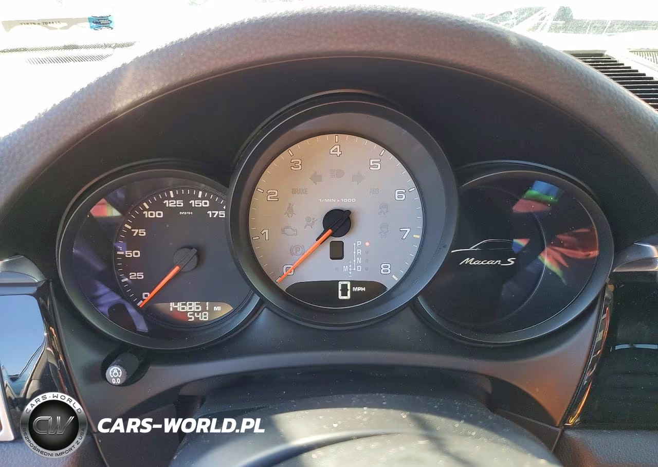 2015 Porsche Macan S VIN:WP1AB2A51FLB63623 - 9