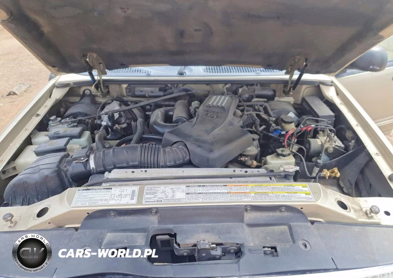 2000 Ford Explorer Xlt VIN:1FMZU73E6YZB02305 - 11